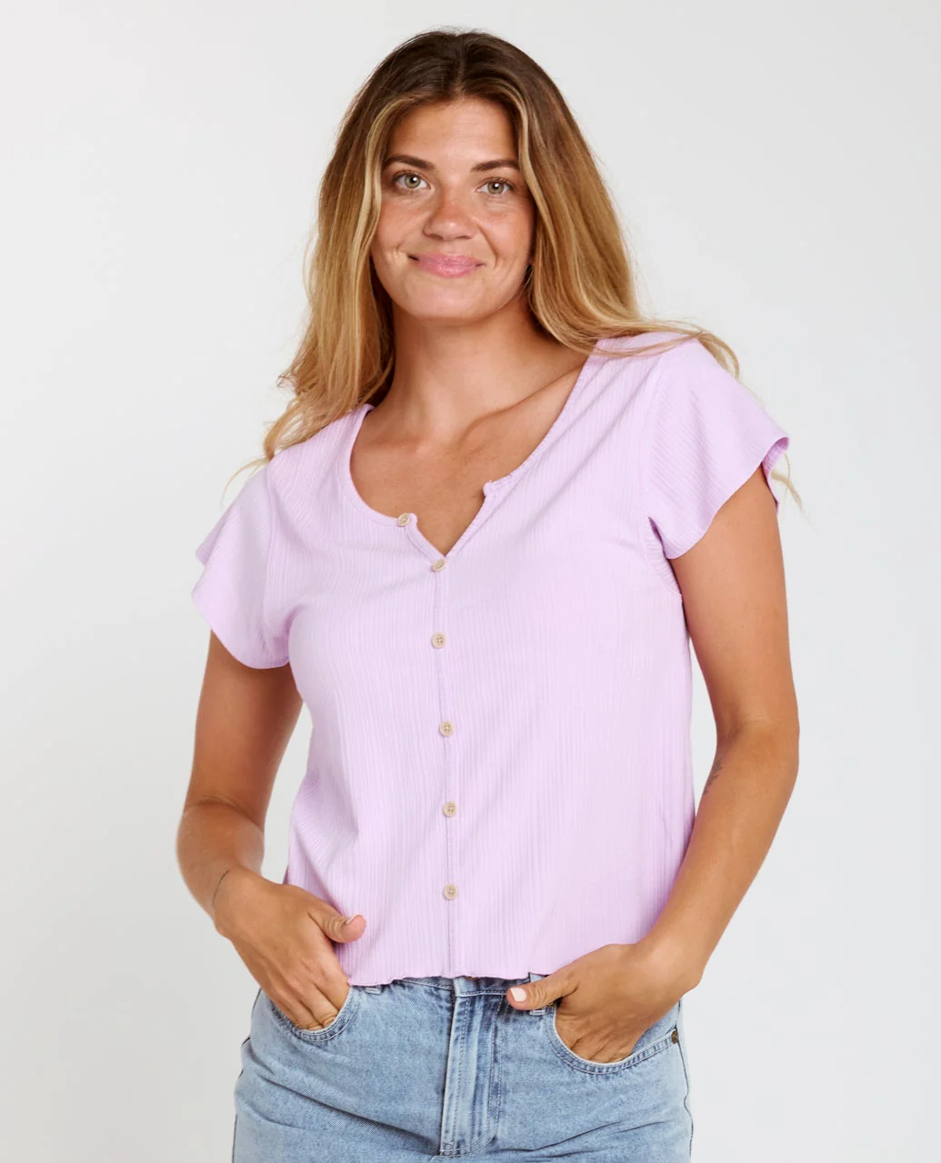 Women's Shirts & Tops